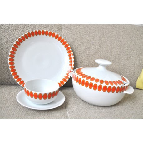 PLATS DE SERVICE SEVENTIES soupière, saucière, grande assiette RENNER Collection "Mon Chéri" (X3)