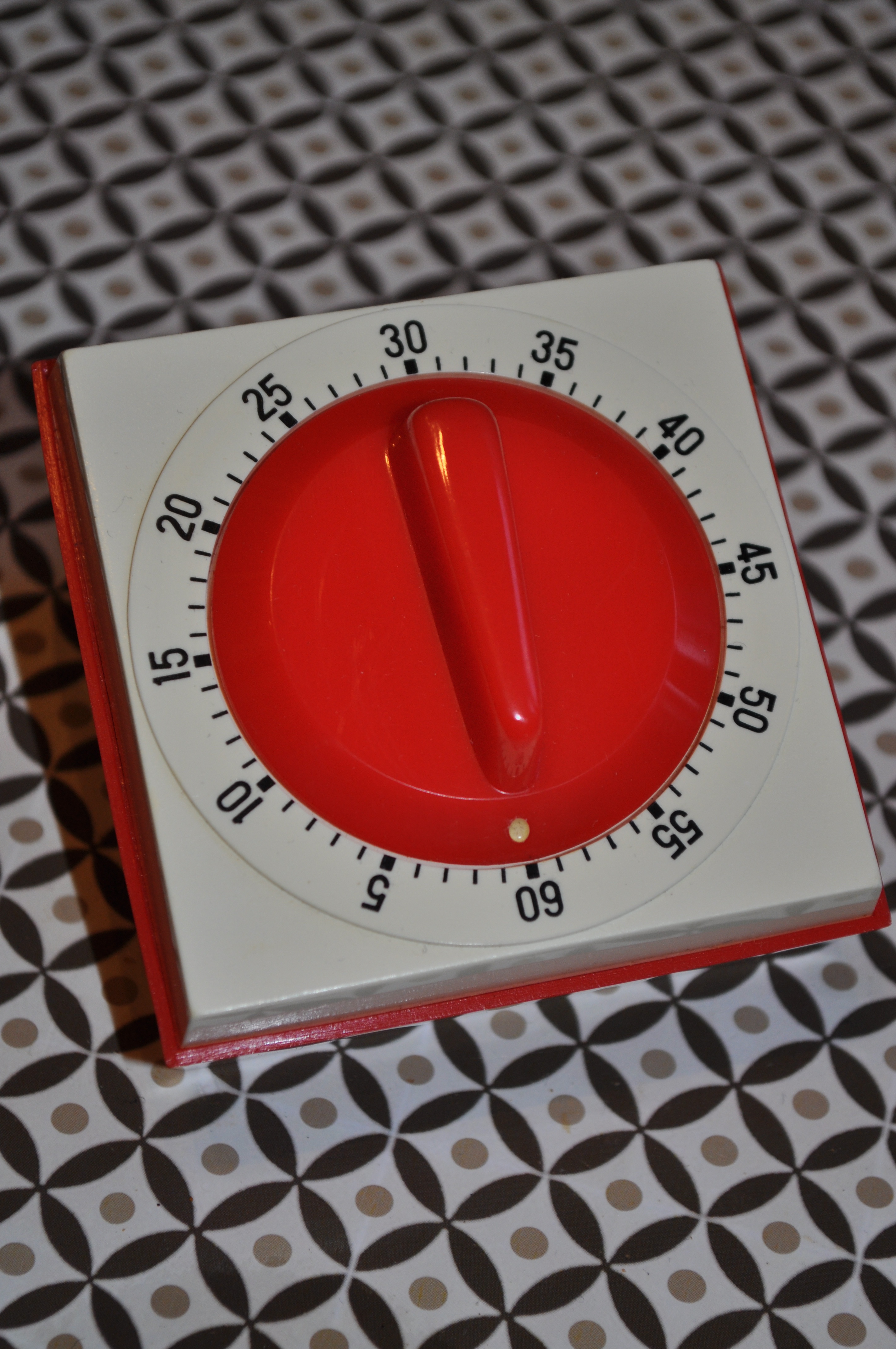 Minuteur de cuisine vintage Kienzle années 1950/60 - Arts de la table
